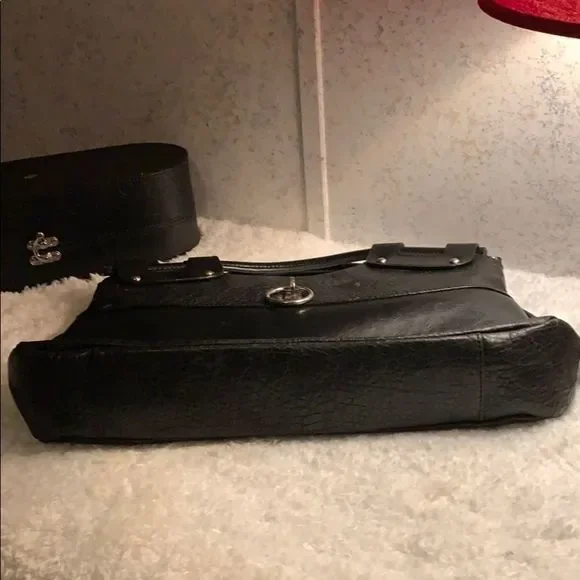 Sophisticated Rina Rich satchel/shoulder bag🌸 - Picture 8 of 8